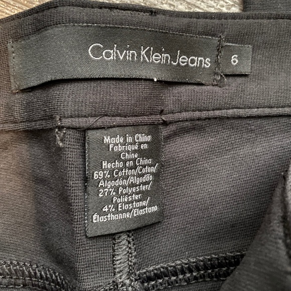 WOMANS CALVIN KLEIN SKINNY JEAN BLACK SIZE 6 BUTTERY SOFT! - Picture 2 of 3